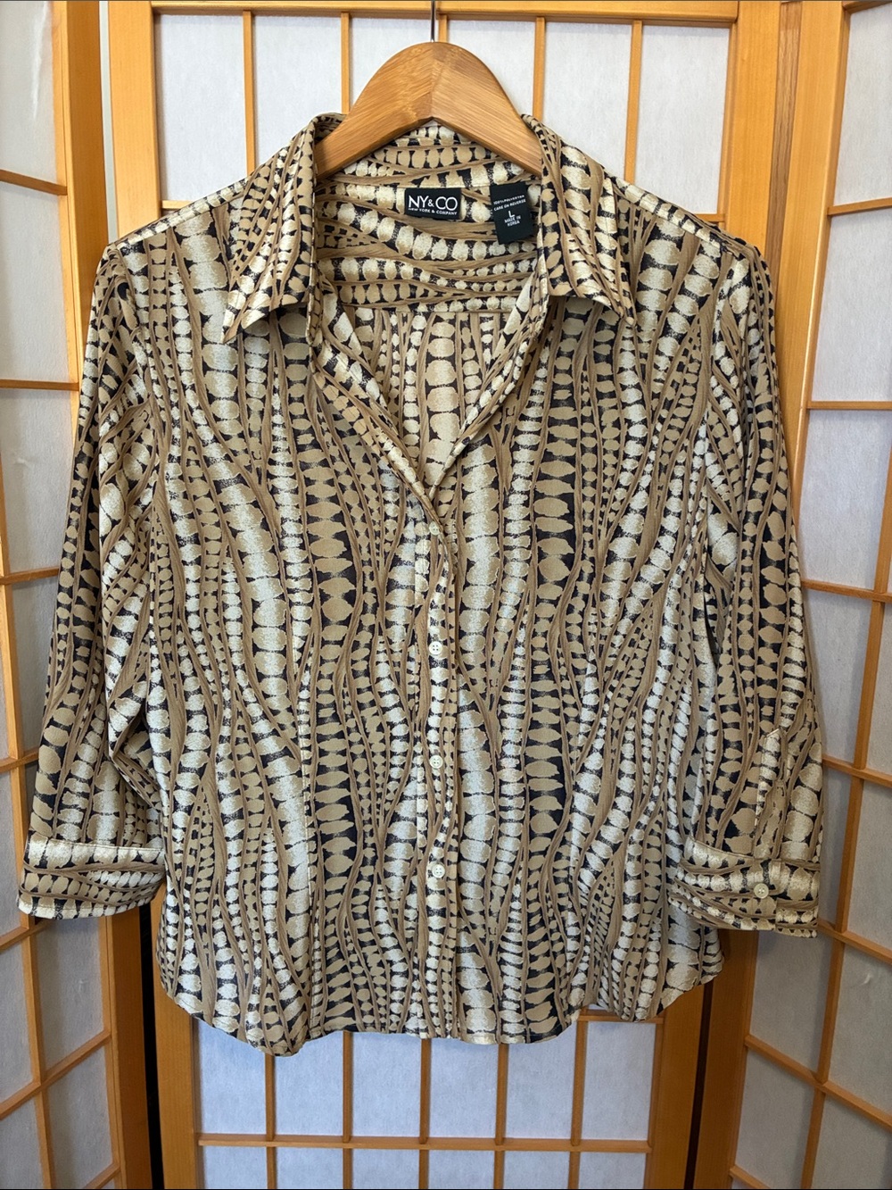 New York & Company Beige and Black Abstract Stripe Button-Front Top